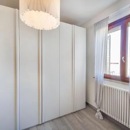 Ampio E Nuovissimo Trilocale 6 Pax