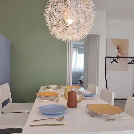 Ampio E Nuovissimo Trilocale 6 Pax